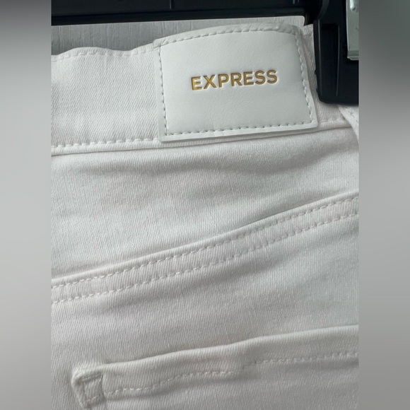 Express High Waisted White Supersoft Skinny Jeans (Size 0) - Picture 11 of 12